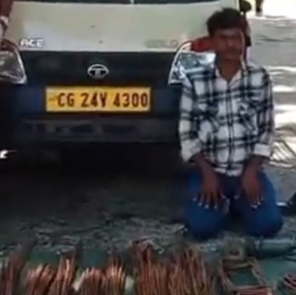 सरकारी स्कूल से 300 किलो सरिया चोरी करने वाला आराेपी गिरफ्तार